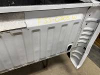04-08 Ford F-150 White 5.5ft Short Truck Bed - Image 6