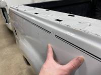 04-08 Ford F-150 White 5.5ft Short Truck Bed - Image 42