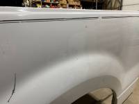 04-08 Ford F-150 White 5.5ft Short Truck Bed - Image 51