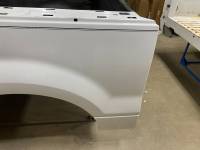 04-08 Ford F-150 White 5.5ft Short Truck Bed - Image 61