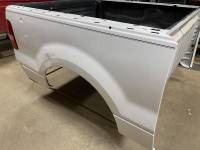 04-08 Ford F-150 White 5.5ft Short Truck Bed - Image 63