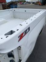 Used 14-18 Chevy Silverado White 6.5ft Short Truck Bed - Image 16