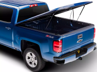 RealTruck UnderCover LUX Tonneau Cover