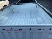 05-21 Nissan Frontier White 6 ft King Cab Short Bed - Image 6