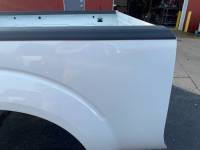 05-21 Nissan Frontier White 6 ft King Cab Short Bed - Image 16