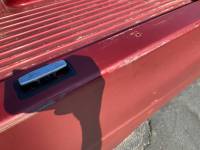 86-97 NISSAN HARD BODY KING CAB MAROON  6' - Image 16