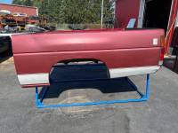 86-97 NISSAN HARD BODY KING CAB MAROON  6' - Image 26