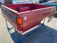 86-97 NISSAN HARD BODY KING CAB MAROON  6' - Image 84