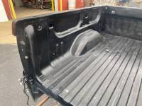 07-13 GMC Sierra 5.8ft Black Short Truck Bed - Image 32