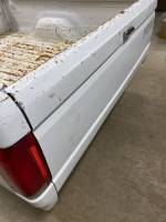 Used 87-96 Ford F-150/F-250/F-350 Dual Tank 6.5ft White Short Bed - Image 45