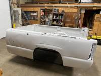 Used 99-06 Chevy Silverado/ GMC Sierra White 8 ft Long Bed - Image 3