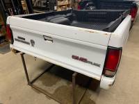 82-93 Chevy S-10/GMC S-15 White 6ft Short Truck Bed - Image 27