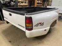 01-06 Chevy Silverado 3500 White Dually Bed 8'  