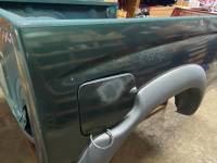 01-04 Toyota Tacoma Green 5ft Crew Cab Short Truck Bed - Image 12