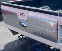 Ford  - 11-16 Ford F-350 Superduty Pearl White Platinum "Step Gate" Tailgate Only! - Image 10
