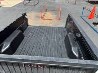 Toyota  - 2016-2023 Toyota Tacoma Access Cab 6ft White Short Bed - Image 8