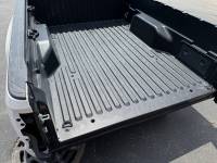 Toyota  - 2016-2023 Toyota Tacoma Access Cab 6ft White Short Bed - Image 11