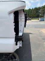 Toyota  - 2016-2023 Toyota Tacoma Access Cab 6ft White Short Bed - Image 26