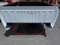 Chevrolet  - 04-12 Chevy Colorado White 6ft Extended Cab Truck Bed - Image 2