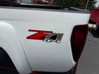 Chevrolet  - 04-12 Chevy Colorado White 6ft Extended Cab Truck Bed - Image 28