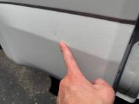 Ford  - 17-22 Ford F-250/F-350 Super Duty Gray/White 6.9ft Short Truck Bed - Image 5