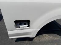 Ford  - 17-22 Ford F-250/F-350 Super Duty Gray/White 6.9ft Short Truck Bed - Image 9