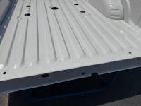 Ford  - 17-22 Ford F-250/F-350 Super Duty Gray/White 6.9ft Short Truck Bed - Image 16