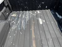 Chevrolet  - 04-05-06 Chevy Silverado 1500 Crew Cab White/Burgundy 5.8ft Short Truck Bed - Image 13