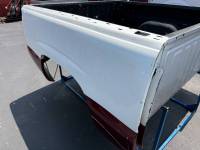 Chevrolet  - 04-05-06 Chevy Silverado 1500 Crew Cab White/Burgundy 5.8ft Short Truck Bed - Image 51