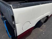 Chevrolet  - 04-05-06 Chevy Silverado 1500 Crew Cab White/Burgundy 5.8ft Short Truck Bed - Image 54