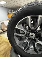 88-'25 Chevy Silverado 1500 Truck 20" 6 Lug Charcoal Inlay w/Machined face Aluminum Wheels with 275/60/R20 Bridgestone Dueler AT With TPMS - Image 5