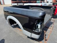 Dodge  - 09-18 Dodge Ram Black/Silver 5.7ft Short Bed - Image 3