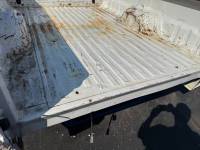 Ford  - 99-10 Ford F-350 White/Red Superduty 8 ft Dually Truck Bed - Image 6