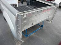 Nissan  - 05-21 Nissan Frontier Silver 5 ft Crew Cab Short Bed - Image 2