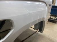 GMC - Copy of 15-22 GMC CANYON 5FT  WHITE CREW CAB - Image 27