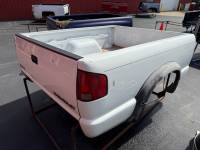 94-03 Chevy S-10/GMC Sonoma White 6ft Short Truck Bed