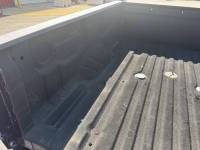 Nissan  - Used 16-18 Nissan Titan XD w/ 5.0L Diesel Crew Cab 6.6 ft Blue Bed (Diesel Only) - Image 18