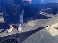 Nissan  - Used 16-18 Nissan Titan XD w/ 5.0L Diesel Crew Cab 6.6 ft Blue Bed (Diesel Only) - Image 25