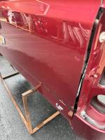 14-18 Chevy Silverado Burgundy 5.8ft Short Truck Bed - Image 36