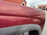 Chevrolet  - Used 04-13 Chevy Colorado/GMC Canyon 5ft Crew Cab Burgundy Truck Bed - Image 40