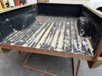 Chevrolet  - 99-06 Chevy Silverado/ GMC Sierra Gold 6.5ft Short Bed - Image 14