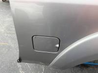 Toyota  - 04-06 Toyota Tacoma Silver 5ft Crew Cab Short Truck Bed - Image 12