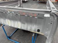 Toyota  - 04-06 Toyota Tacoma Silver 5ft Crew Cab Short Truck Bed - Image 20