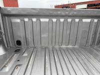 Toyota  - 04-06 Toyota Tacoma Silver 5ft Crew Cab Short Truck Bed - Image 32