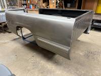 Chevrolet  - 99-06 Chevy Silverado/GMC Sierra Pewter 8ft Long Bed - Image 20