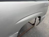 Chevrolet  - 04-05-06 Chevy Silverado 1500 Crew Cab Pewter 5.8ft Short Truck Bed - Image 19