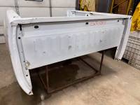 GMC - 07-13 GMC Sierra White 6.5ft Short Truck Bed - Image 4