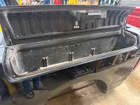 Dodge  - 09-18 Dodge Ram Black 5.7ft Short Bed - Image 44