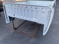 Nissan  - 05-21 Nissan Frontier White 6 ft King Cab Short Bed - Image 7