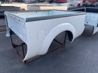 Nissan  - 05-21 Nissan Frontier White 6 ft King Cab Short Bed - Image 9